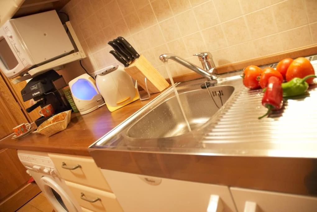 Alegra Apartment In Sofia Downtown Екстер'єр фото